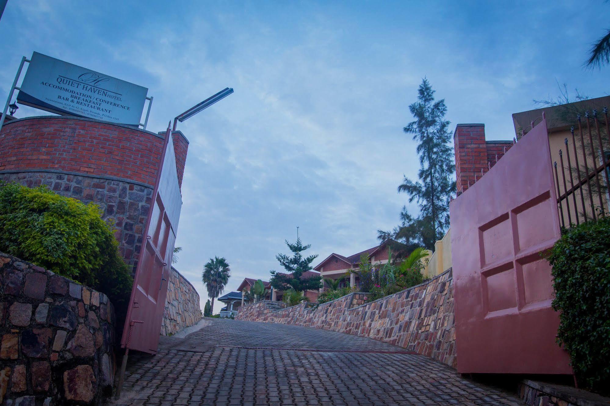 Quiet Haven Hotel Kigali Esterno foto